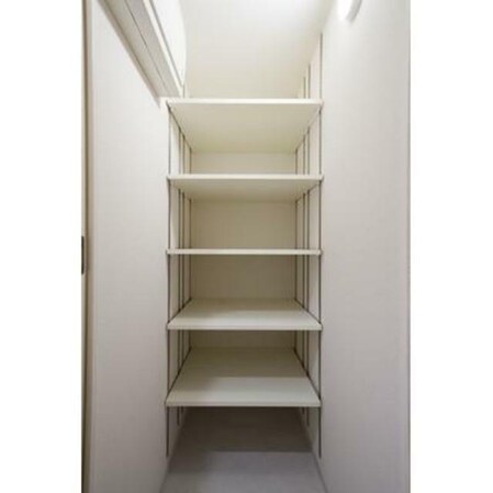 レビスタ白金高輪の物件内観写真